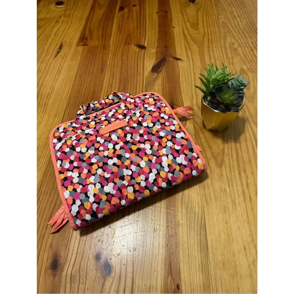 Vera Bradley Foldable Hanging Organizer Pixie Confetti Vacation Travel